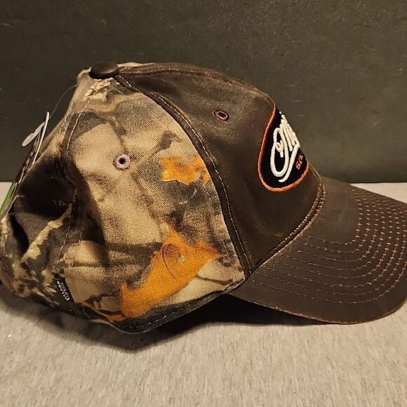 Mathews Solocam Faux leather look camo with rust Velcroback Hat - New - Picture 7 of 10